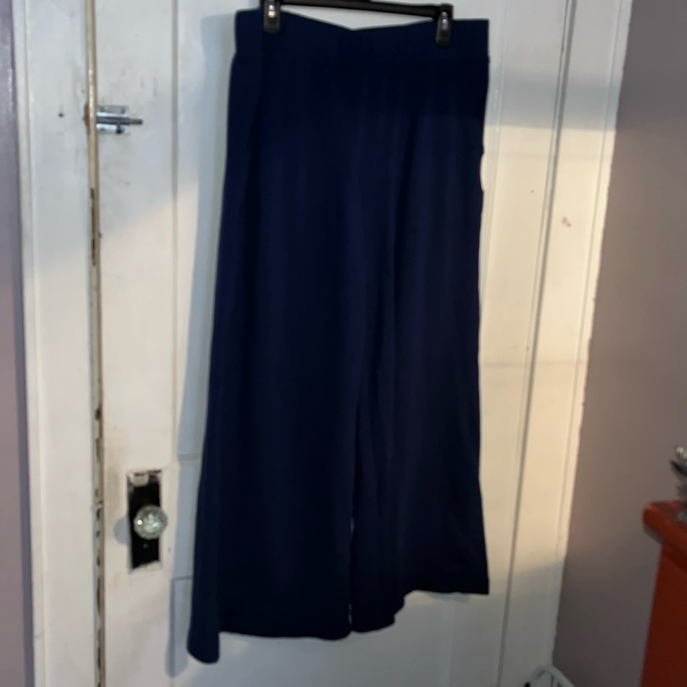 Flare leg lounge pants size 12/14 L navy blue